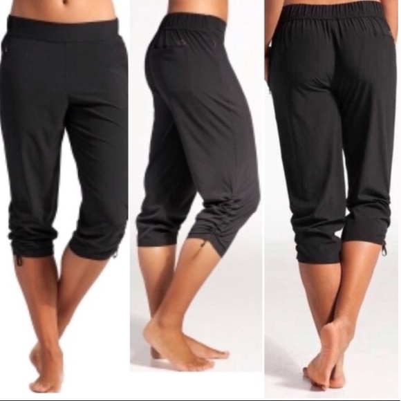 carrie underwood joggers